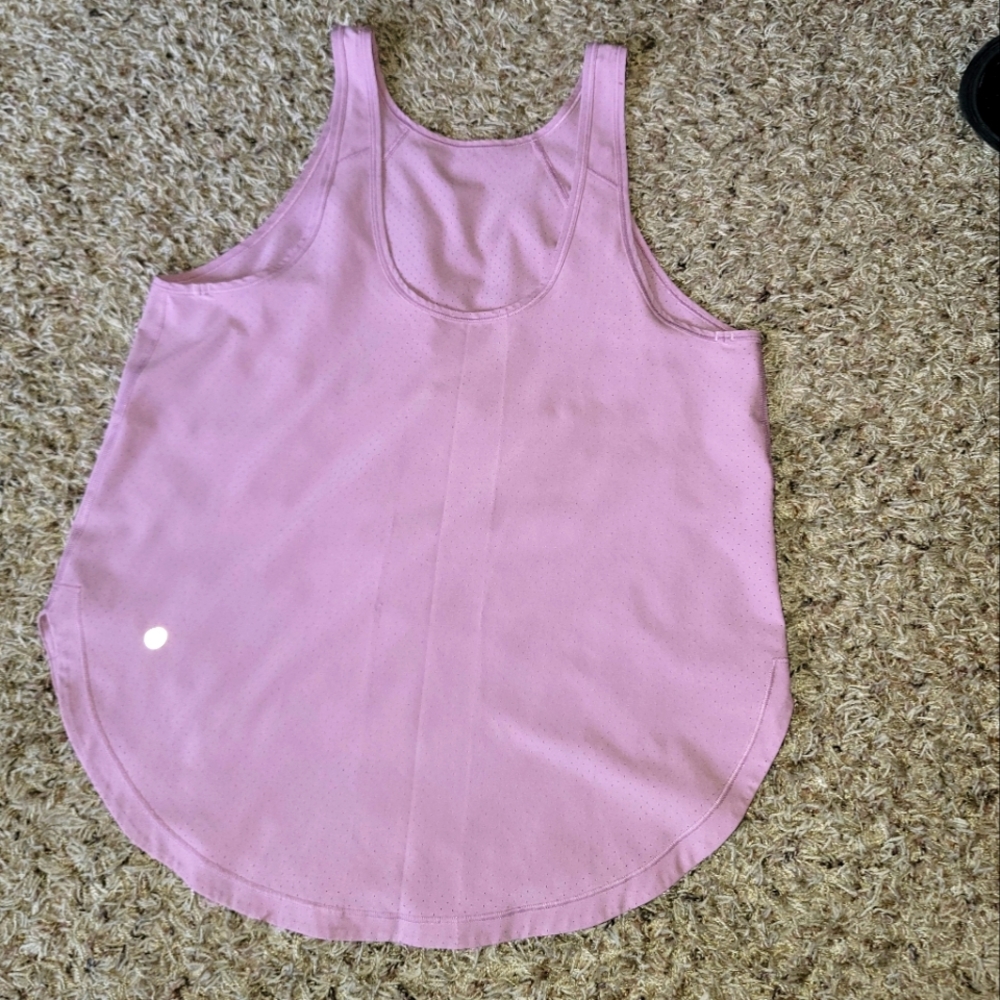 Dusty Pink Lululemon Jersey Workout Top, Size 10